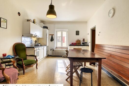 1184 Luins – Domaine viticole avec forêt, vue imprenable lac