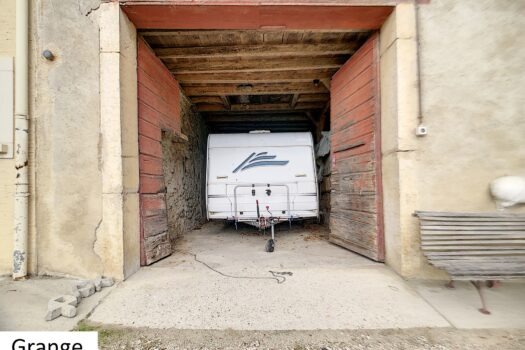 1184 Luins – Domaine viticole avec forêt, vue imprenable lac